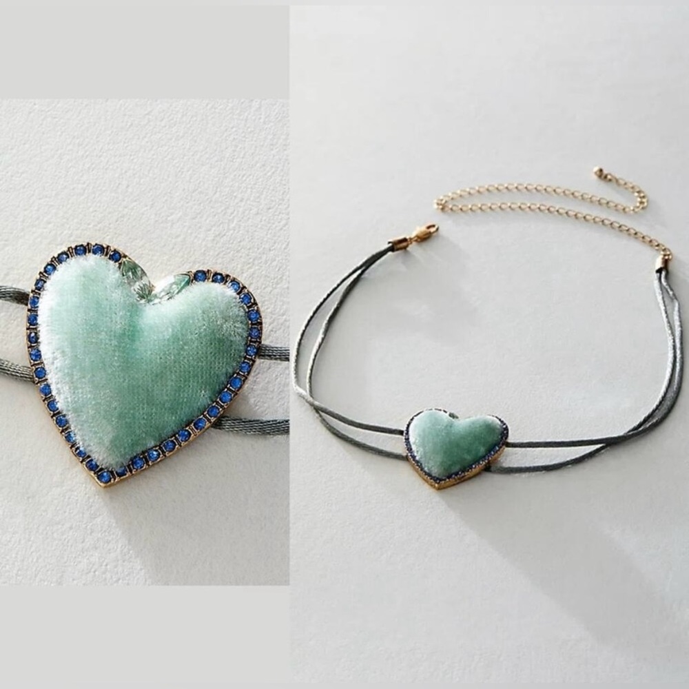 Free People Velvet Heart Choker NWT OS